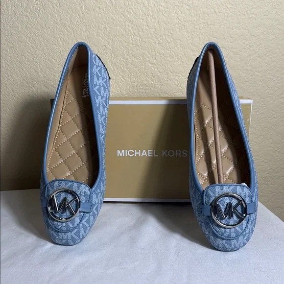 Michael Kors Blue Denim Flats with Slip-On Design Lillie moc - Picture 1 of 2